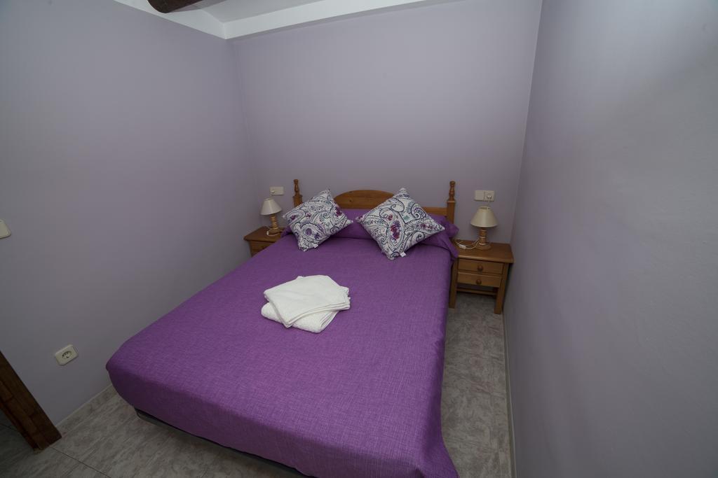 Apartamentos Prades Morella Oda fotoğraf