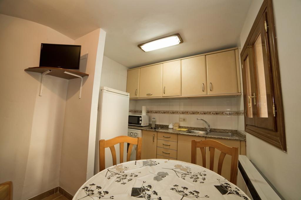 Apartamentos Prades Morella Oda fotoğraf