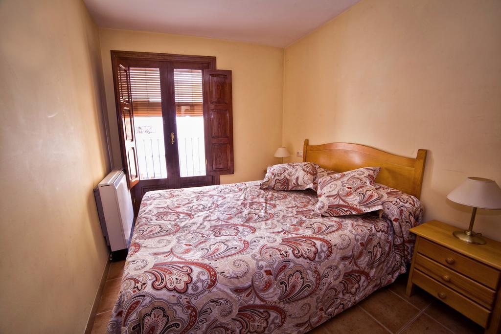 Apartamentos Prades Morella Oda fotoğraf